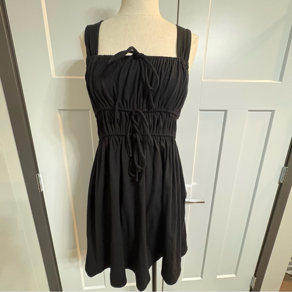 NWT - Sadie & Sage On My Mind Elasticated Tie Detail Square Neck Dress - Medium